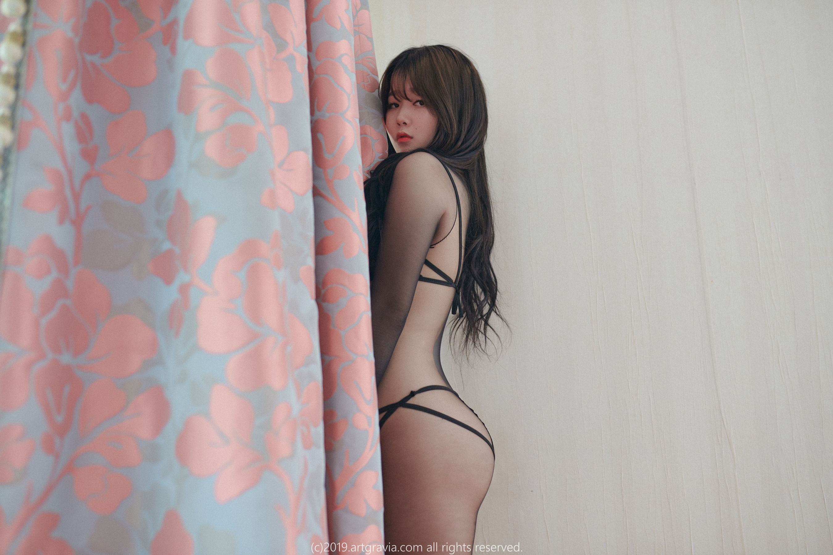 ARTGRAVIA #8211 Zia Zia & ; 连体黑丝+浴缸超高清片免费在线-写真社