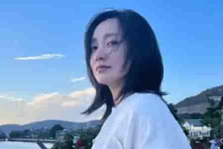 董晴个人资料_作品介绍_图片-izike